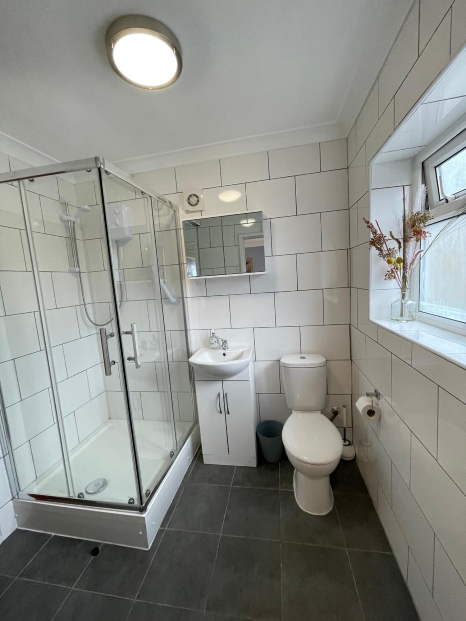 Kensal Lodge 2 Guest House Лондон Экстерьер фото